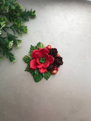 Silicone Mold – Christmas Arrangement with Mrs. Claus and Cones
